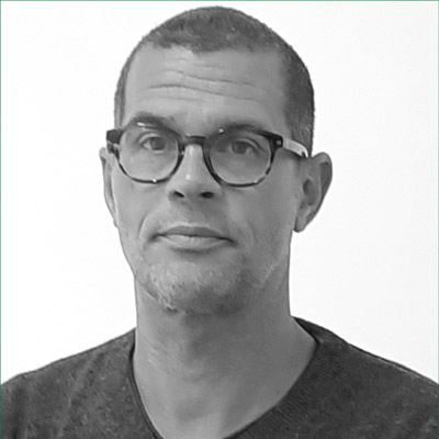 Jean-Christophe ANGER, Pharmacien – Président